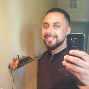 Meet your Posher, Sal